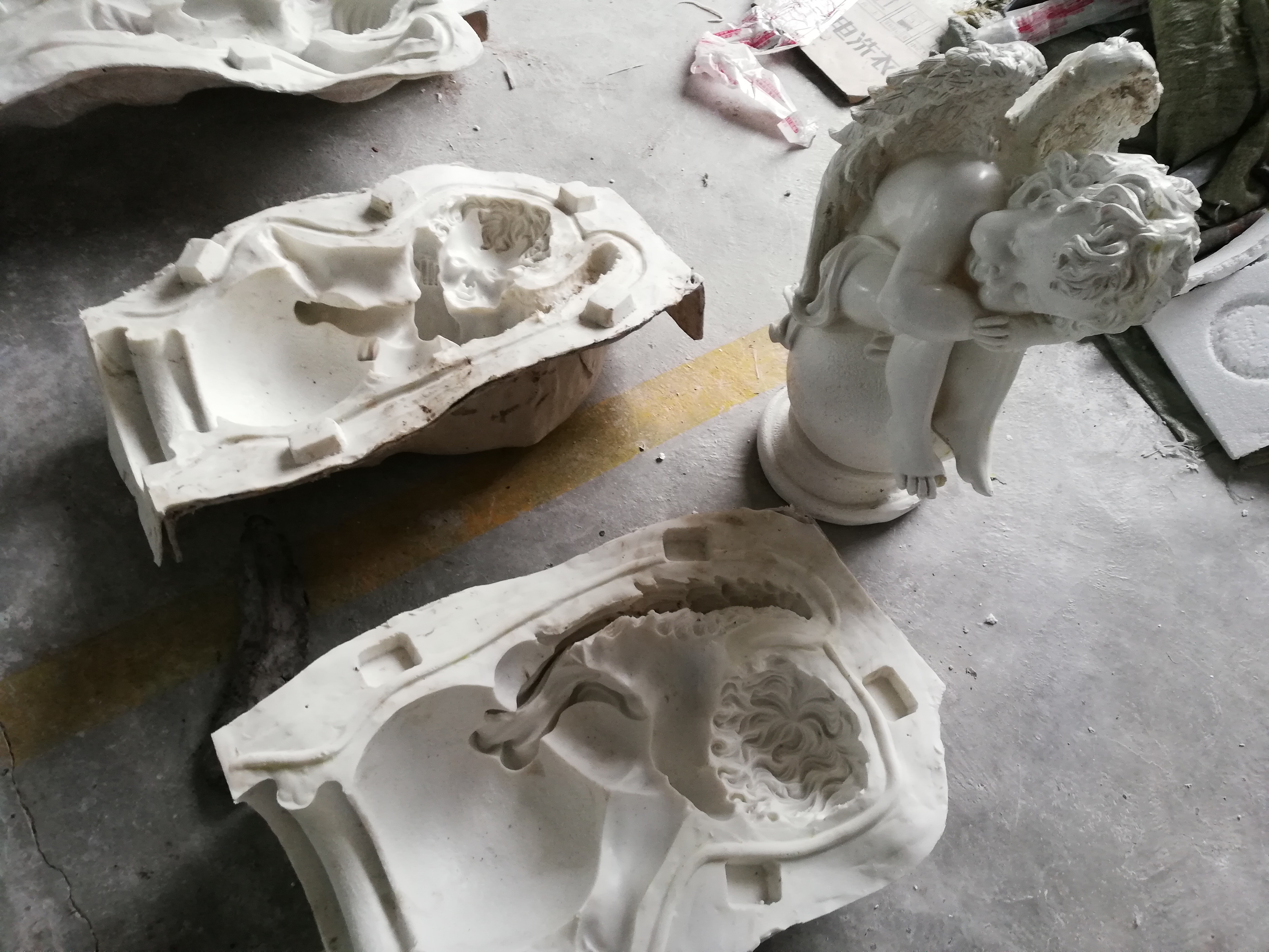 縮合型模具硅膠怎么開分片模 ？